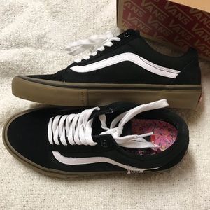 Vans old skool gum soles black old school